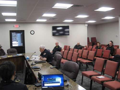 Citizen Police Advisory Committee discusses trends with Farmington officers - Vimarsana News