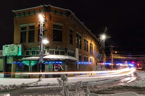 Polar jet stream brings 8 inches of snow in Farmington