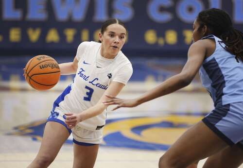 Skyhawks basketball teams come from behind to beat New Mexico Highlands at home