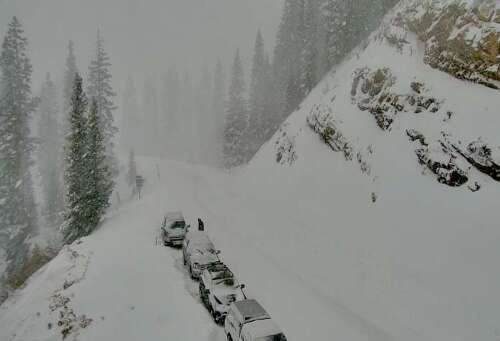 Christmas storm dumps snow on high mountains, rain in Cortez and Durango - Vimarsana News