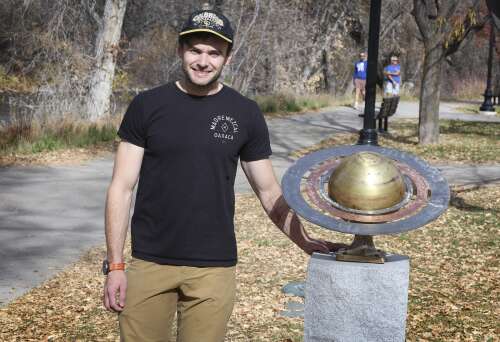 Durango artist seeks to capture scale, beauty of solar system along Animas River Trail