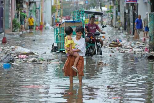 Typhoon Fung-wong blows away from the Philippines