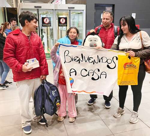 Family seeking asylum in Durango reunites in Colombia