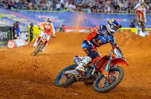 Hunter Lawrence wins third race in four rounds at Birmingham; Tomac is third