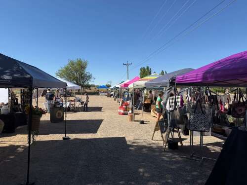 A community approach to a farmers market