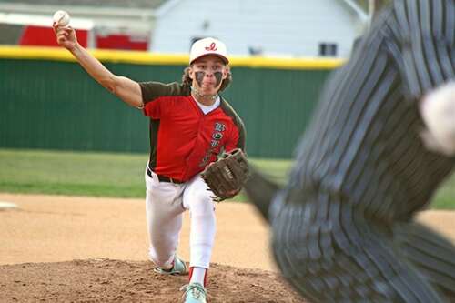 Top seed Badgers bring down Bobcats - Vimarsana News
