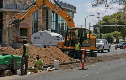 N.M. Gov. Lujan Grisham lauds, but vetoes bill to incentivize lower-carbon construction materials