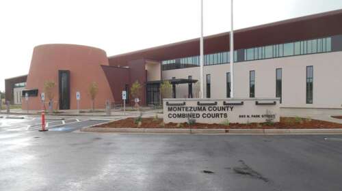 Cortez teenager pleads guilty to stabbing mother to death in 2022 - Vimarsana News