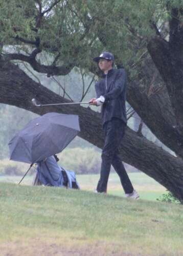 Cortez golf weathering storm as they hit the home stretch