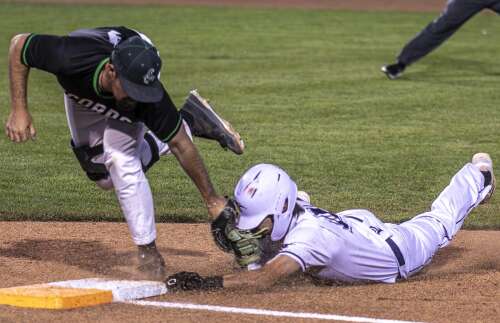 Bayless throws a gem in Piedra Vista shutout over Farmington