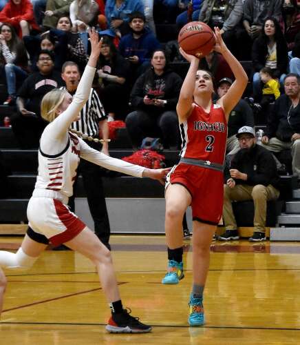 Potent Peyton ousts Lady 'Cats 47-38 – The Durango Herald - Vimarsana News