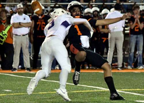 Bayfield blanks Aztec in head coaching debut for Rocky Long