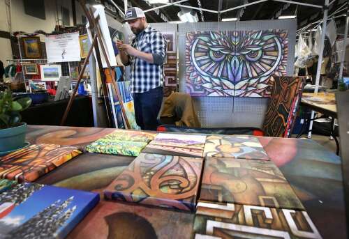 Local artists and business newcomers sell at Holiday Farmers Market - Vimarsana News