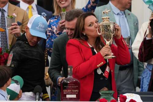 Golden Tempo takes the Kentucky Derby as Cherie DeVaux becomes the 1st woman to train its winner