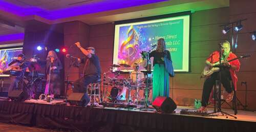 Music for Masada House in Farmington drew more than 200 attendees Saturday