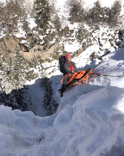 Injured climber rescued at Ouray Ice Park - Vimarsana News