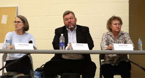 Pipeline spill meeting exposes tensions among groups working on cleanup