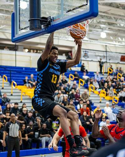 FLC men’s basketball dominates MSU Denver for ninth-consecutive win