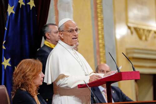 Pope’s historic speech to Spain’s parliament demands respect for migrants