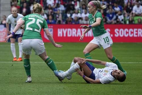 Swanson injures left knee in US match against Ireland