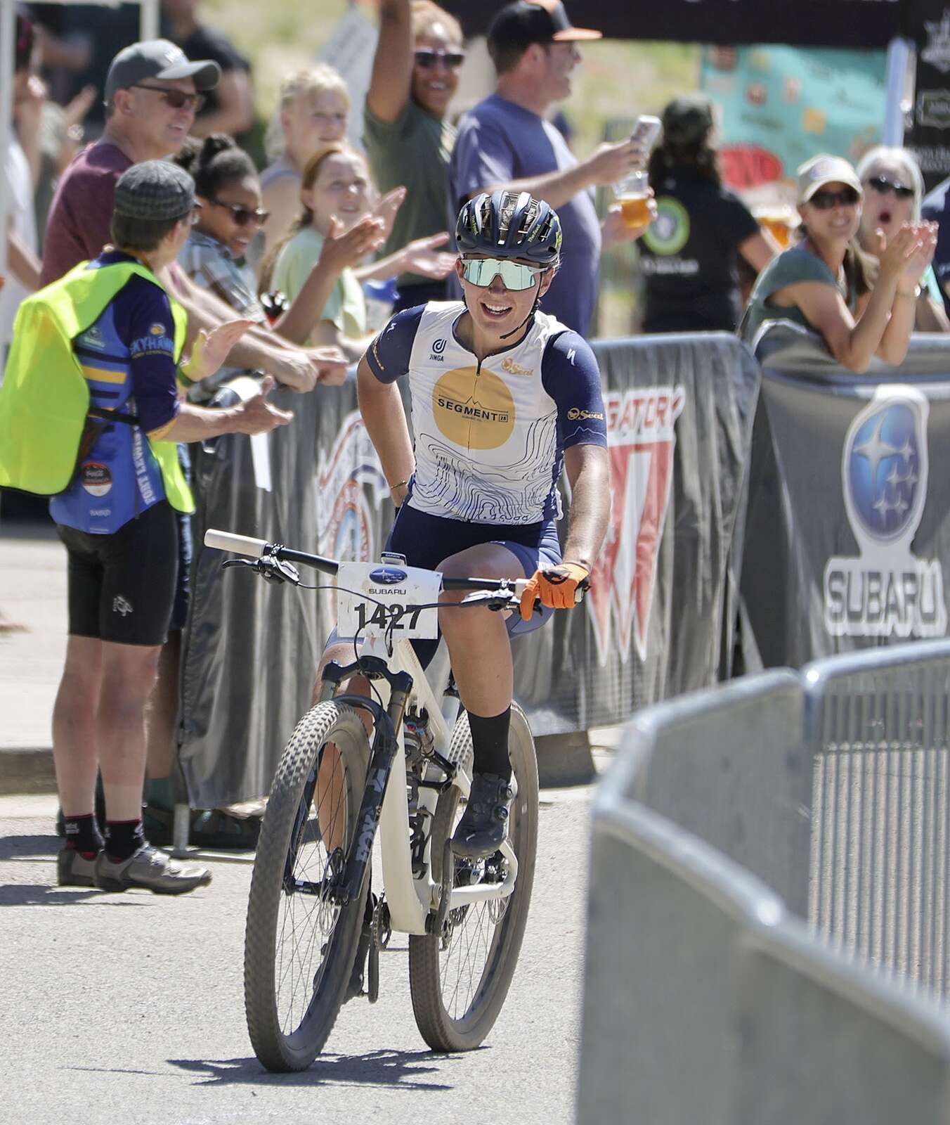 Grotts and Thompson Sturm and Leshem close out IHBC with wins
