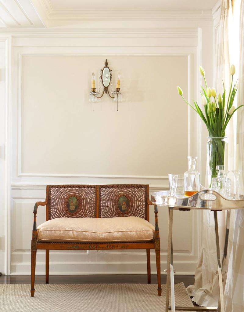 Painting on sale walls white