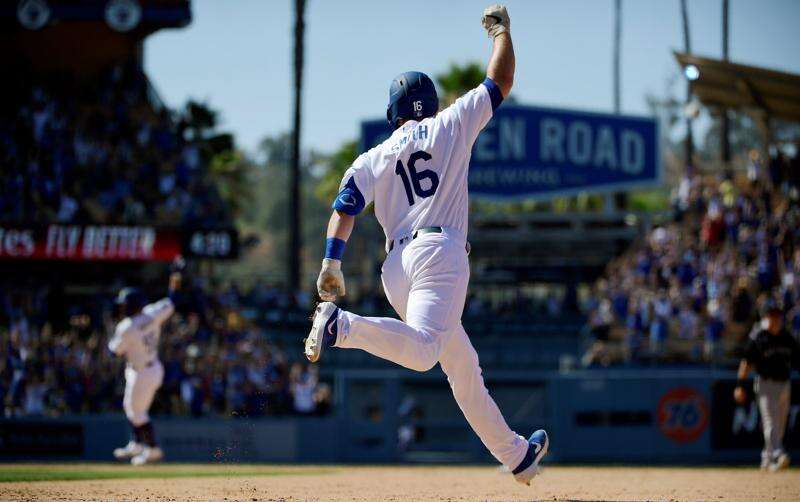 Los Angeles sweeps Rockies in wild finish – The Durango Herald