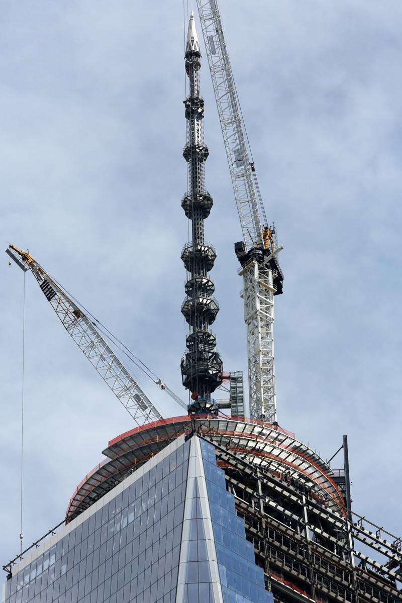 1,776 feet: Spire installed atop 1 World Trade Center – The 