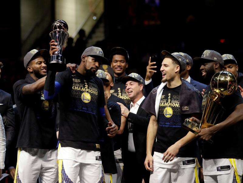 Photos: Golden State Warriors celebrate after sweeping San Antonio