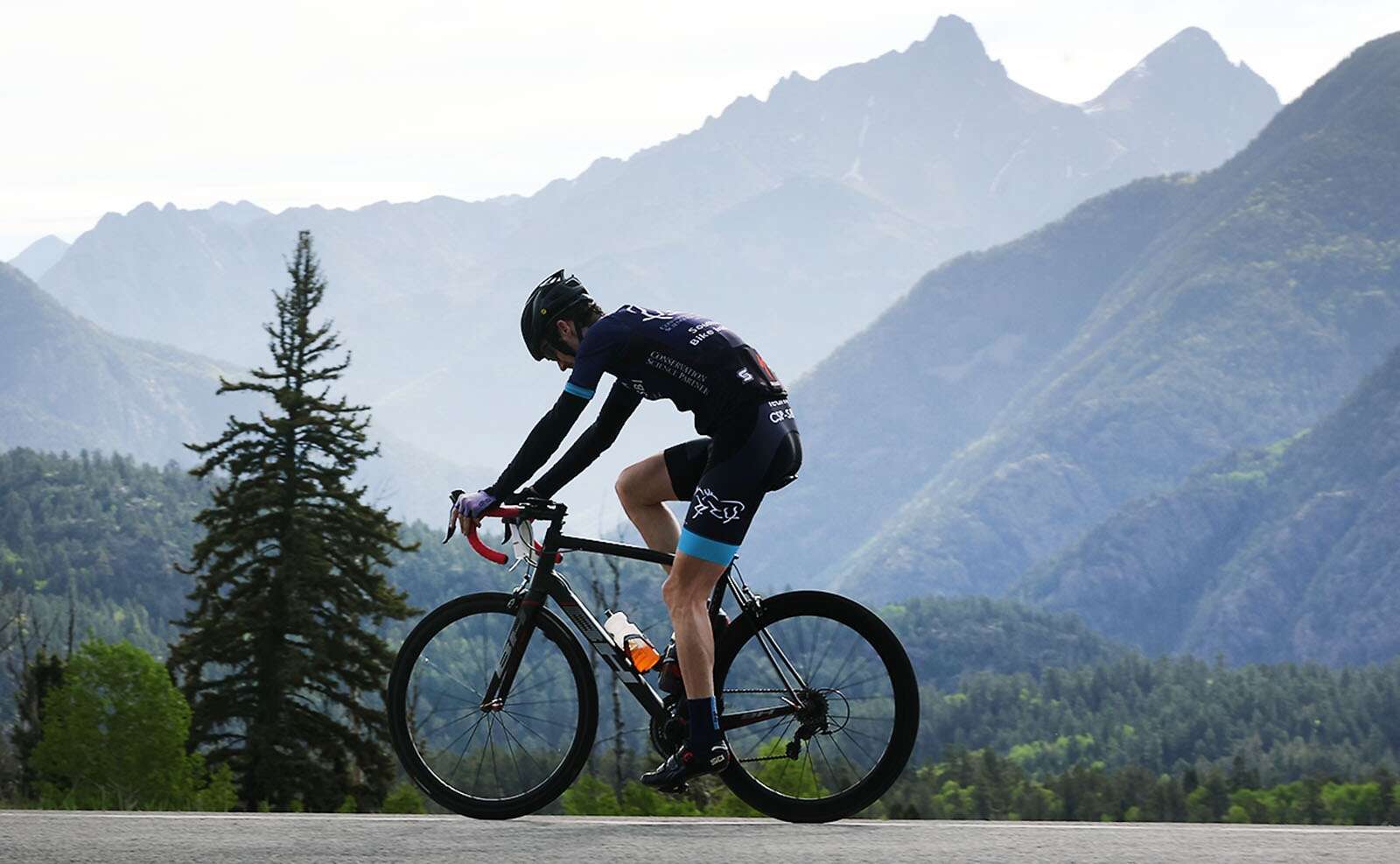 Riders compete in the Iron Horse Bicycle Classic men s pro road