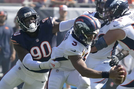 Broncos rally from 21 down to top Bears 31-28