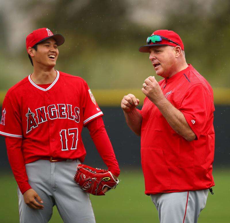 Spring training 2018: Clayton Kershaw faces Shohei Ohtani the