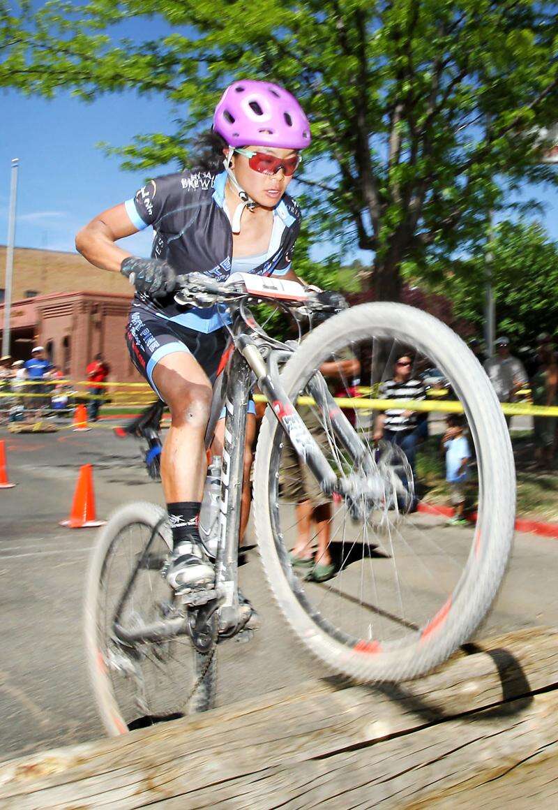 Iron horse women's mountain bike cheap