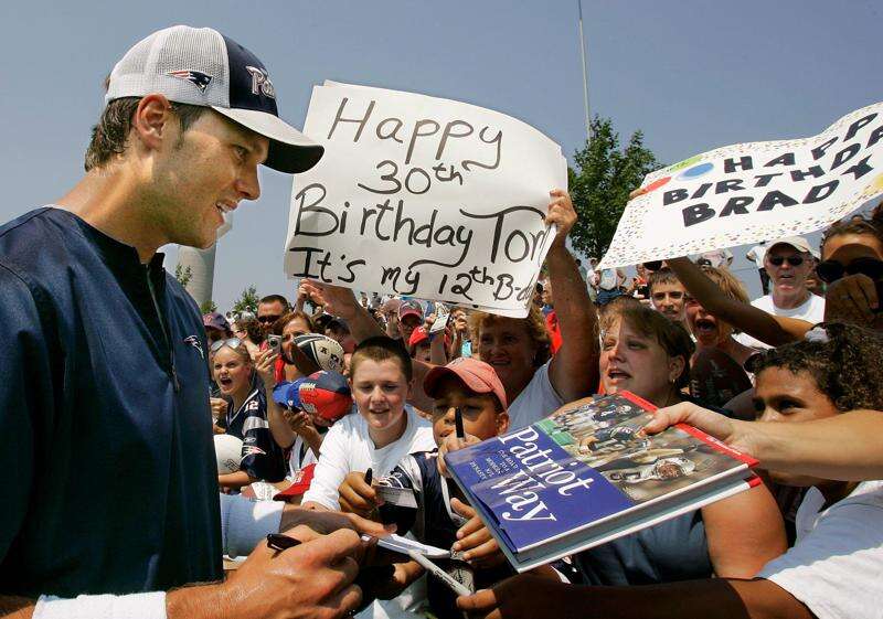 Turning 40: Tom Brady showing few signs of decline at milestone