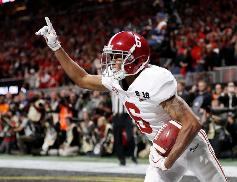 Alabama Crimson Tide starts season atop Associated Press college football  rankings – The Durango Herald