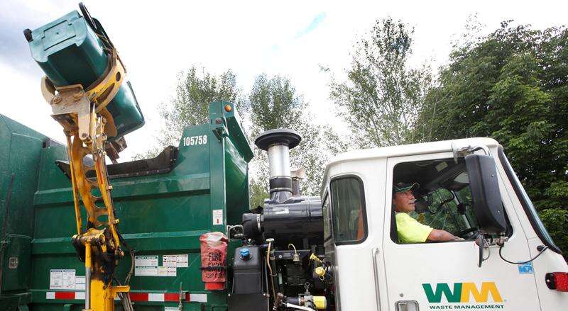 Not The Job It Used To Be: Garbage Truck Drivers Operate Joysticks – The  Durango Herald