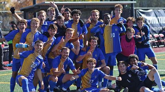 Fort Lewis Men's Soccer Win 2011 NCAA Champioship - Rocky Mountain Athletic  Conference