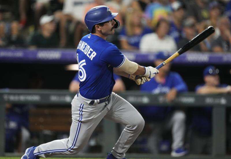 Kirk's pinch-hit double and 3 homers by Toronto power the Blue