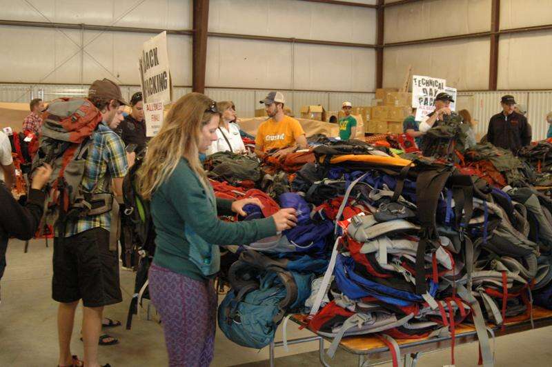 Stores that new arrivals sell osprey backpacks