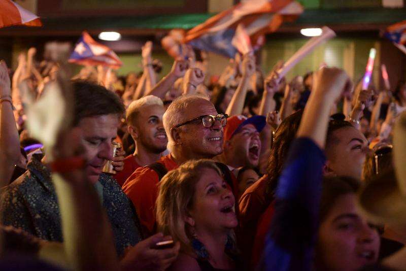 Puerto Rico breaks world record as baseball fans go blond