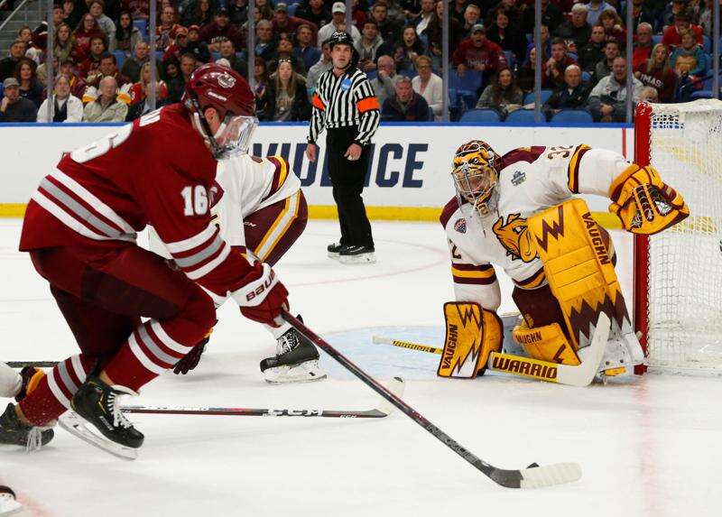 Cale Makar - Hockey - University of Massachusetts Athletics