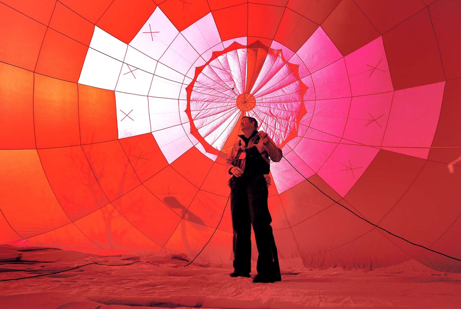 Photos: Pilots test winds during Snowdown Balloon Rally – The