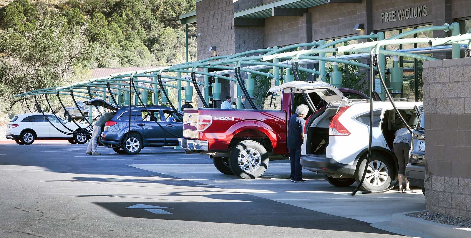 Cascade Xpress Carwash - THE Durango carwash