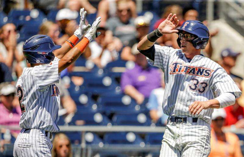 Cal State Fullerton opens College World Series against pitching