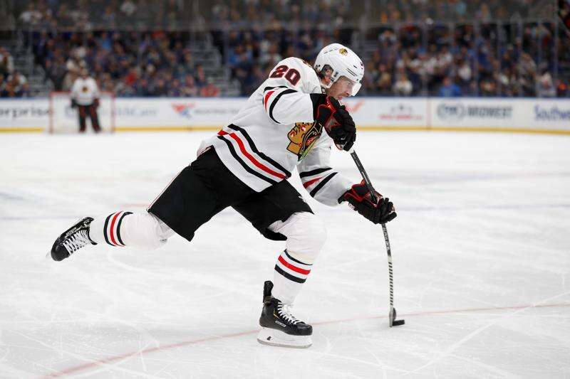 Blackhawks: 3 free agent forwards to buy on Saturday