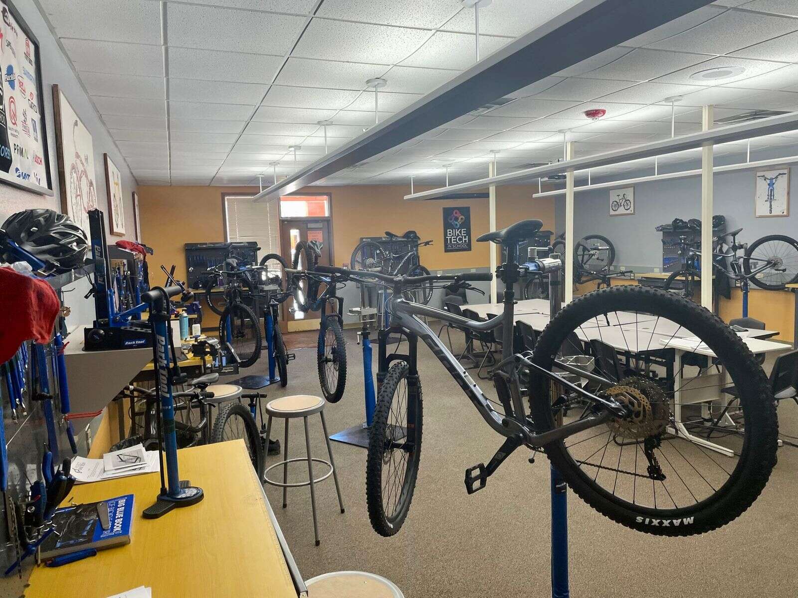 Big hot sale bike tech