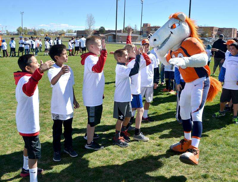 Denver broncos kids deals