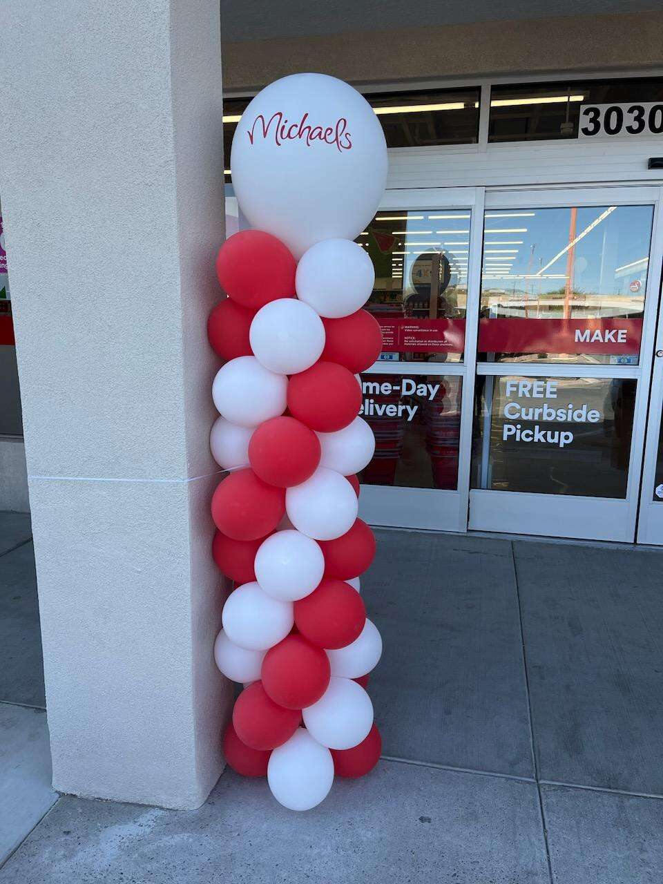 New Michaels Crafts Store in New York City Grand Opening Events