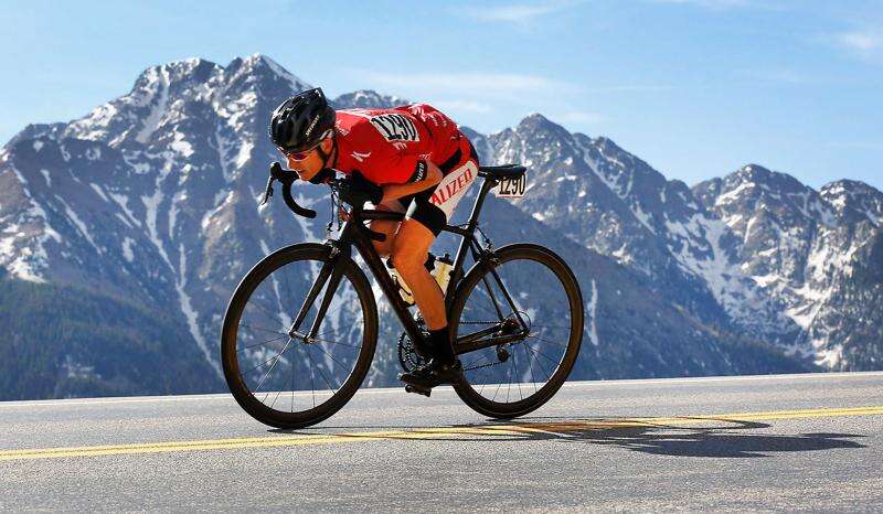 Iron horse shop bike race
