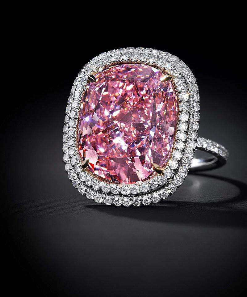 Pink diamond could bring $28M at auction – The Durango Herald